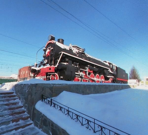 Банкомат Росбанка по адресу пл. Собанина,  д. 1