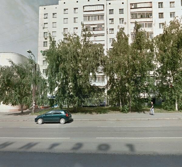 Банкомат Сбербанка России по адресу ул. Красина,  49